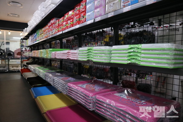 배변 관련 제품 @펫헬스