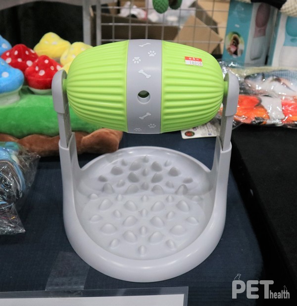 통돌이 간식 장난감. @펫헬스