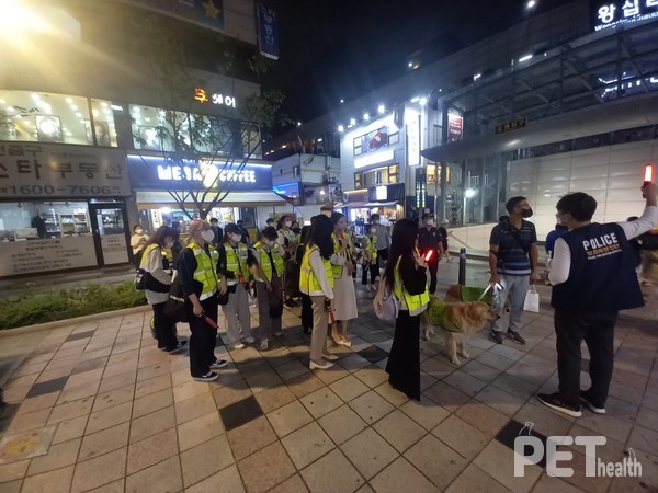 반려견 순찰대 활동 모습. 사진 서울시