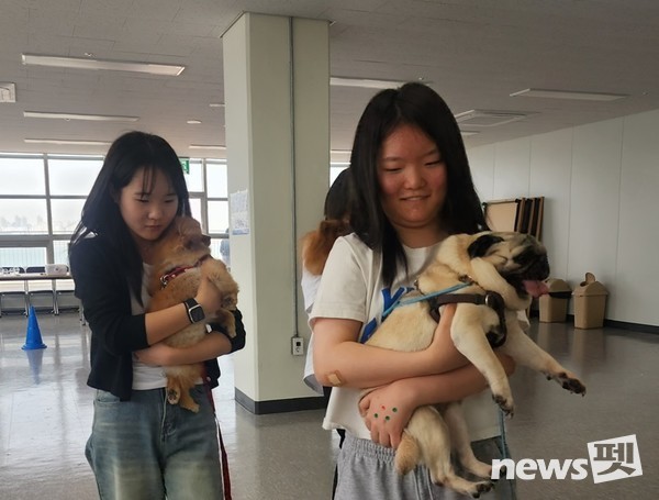 사진 둥글개봉사단