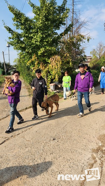 사진 둥글개봉사단